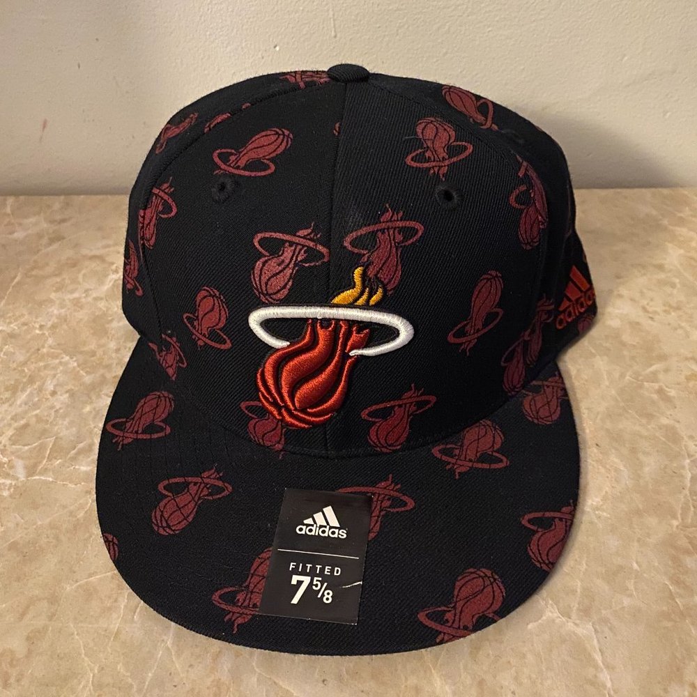 adidas fitted Miami Heat cap size 7 5/8